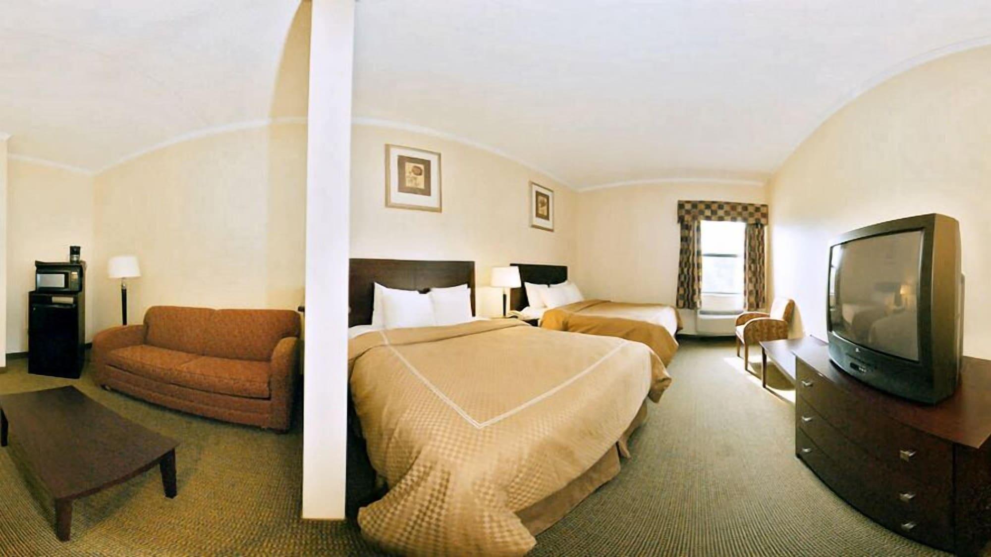 Quality Suites Jeffersonville Exteriér fotografie